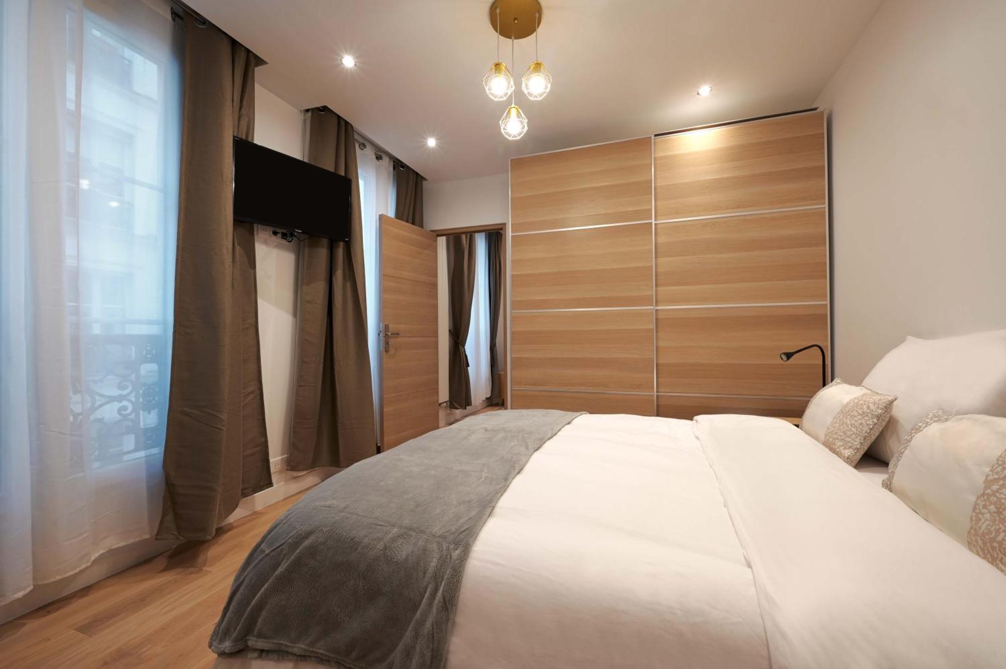 Spacieux Situe Au Coeur De Apartment